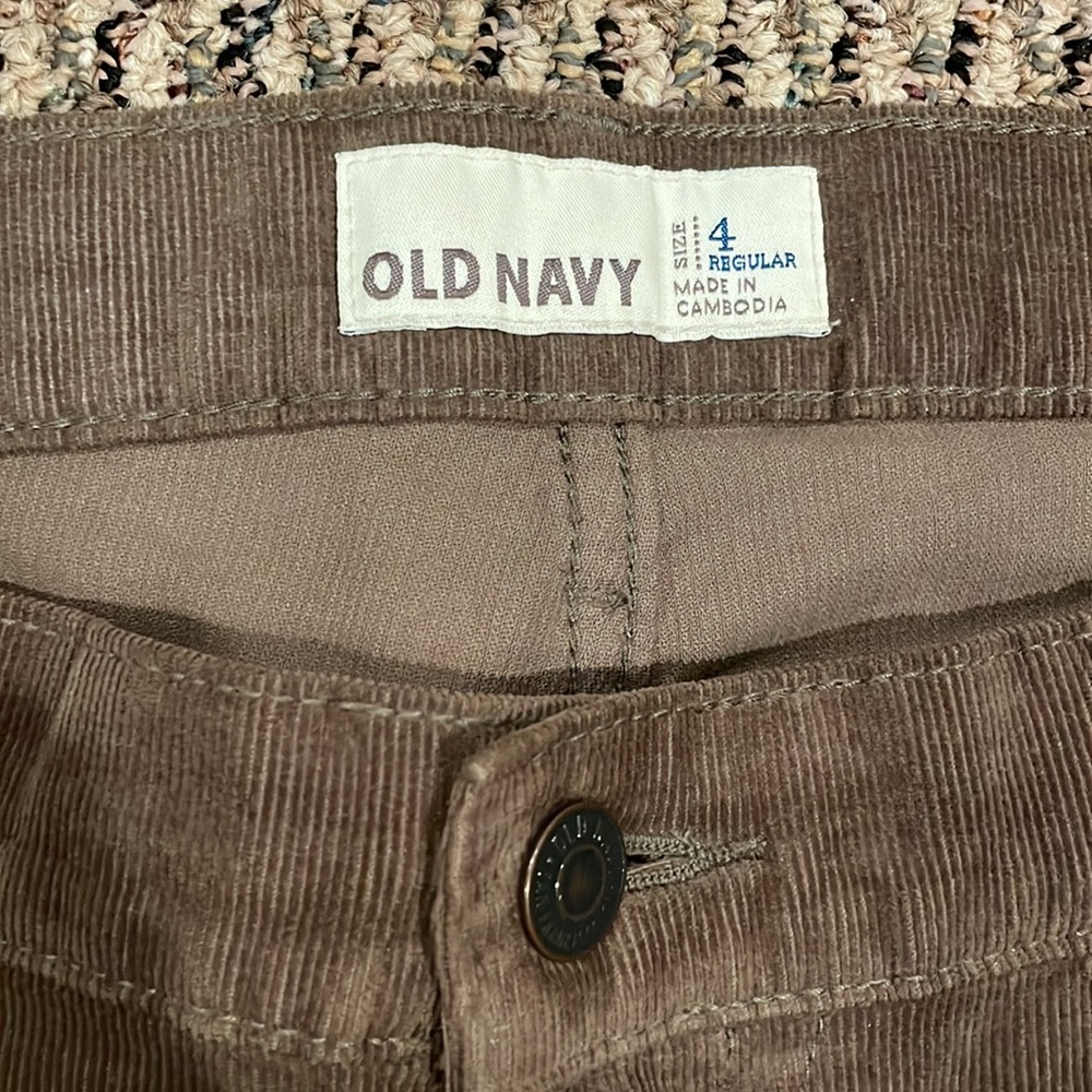 Old Navy brown corduroy pants - Picture 3 of 6